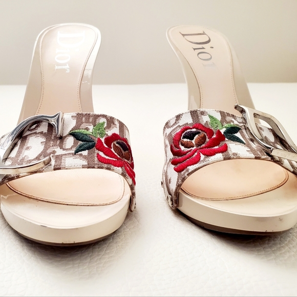 DIOR - Floral Embroidered Trotter Satchel & Clogs - Picture 10 of 16